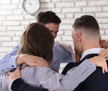  原創(chuàng)設(shè)計(jì)研發(fā)團(tuán)隊(duì)